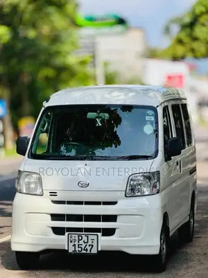 Daihatsu Hijet 2016 Van (Used)