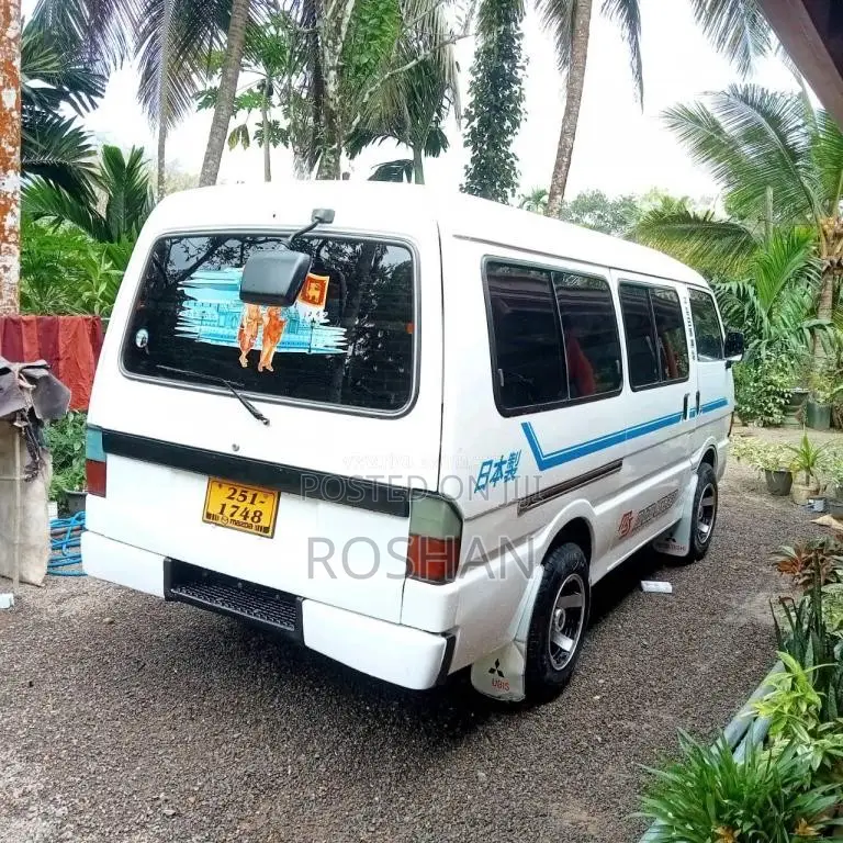 Mazda Brawny 1994 Van (Used)