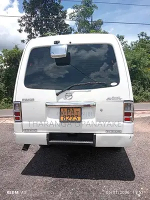 Mazda Brawny 2000 Van (Used)