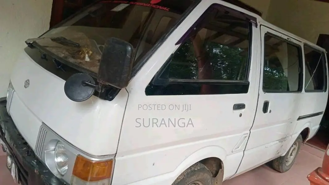 Nissan Vanette 1988 Van (Used)