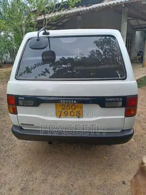 Toyota TownAce CR27 1994 Van (Used)