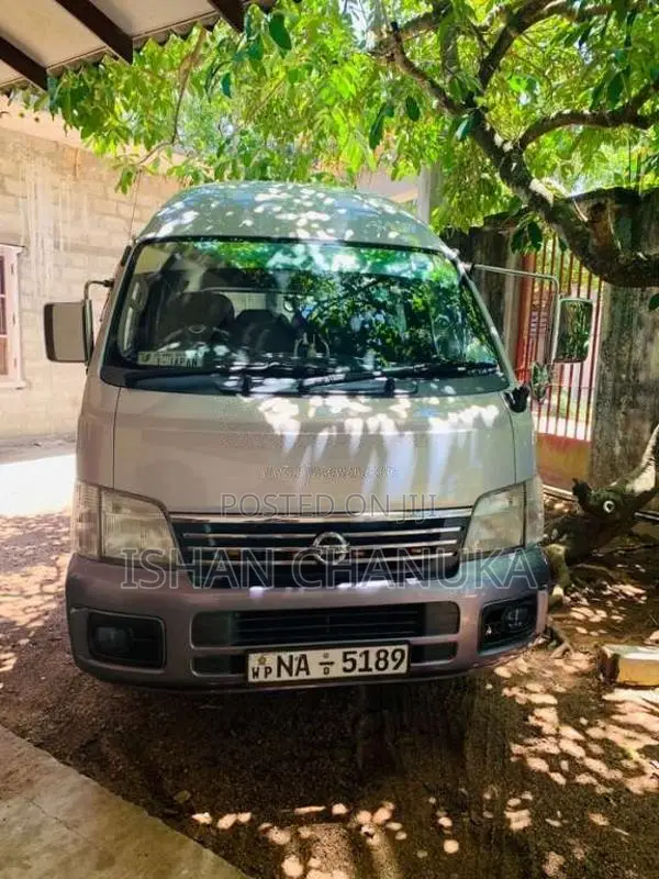 Nissan Caravan E25 2004 Van (Used)