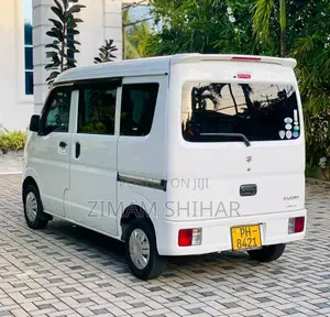Suzuki Every 2017 Van (Used)