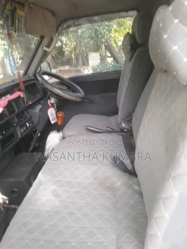 Nissan Vanette 1998 Van (Used)