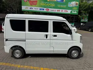 Suzuki Every 2017 Van (Used)