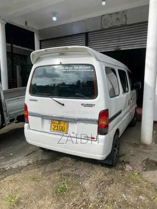 Suzuki Every 2004 Van (Used)