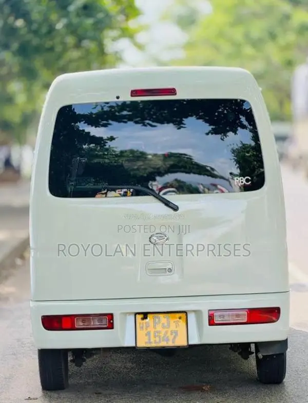 Daihatsu Hijet 2016 Van (Used)