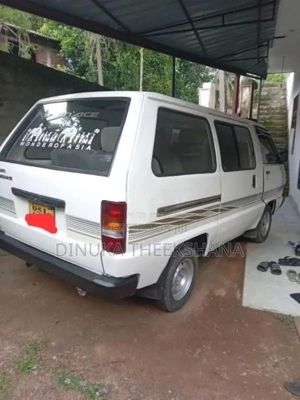 Toyota TownAce 1985 Van (Used)