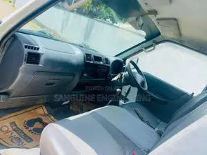 Mazda Bongo 2005 Van (Used)