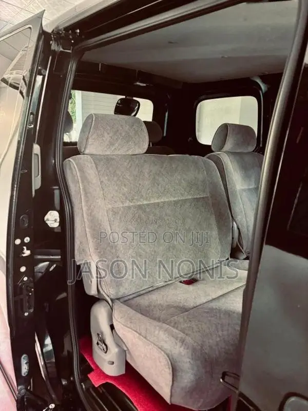 Nissan NV200 2013 Van (Used)