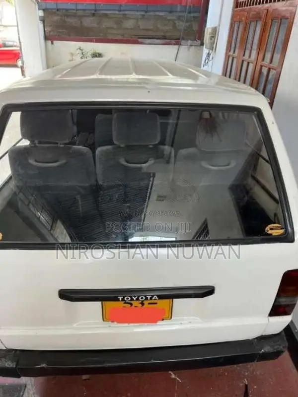 Toyota TownAce 1988 Van (Used)
