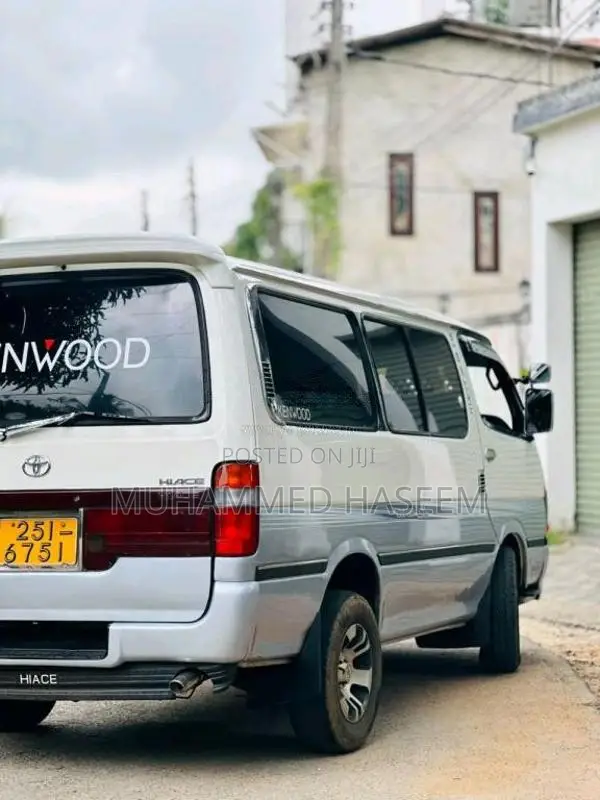 Toyota Hiace 103 1994 Van (Used)