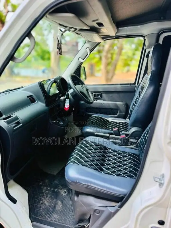 Daihatsu Hijet 2016 Van (Used)