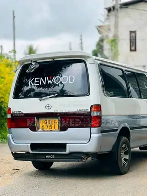 Toyota Hiace 103 1994 Van (Used)