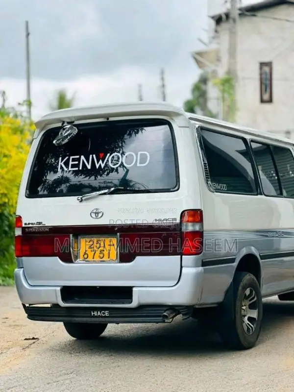 Toyota Hiace 103 1994 Van (Used)