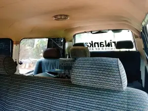 Toyota Shell 1988 Van (Used)