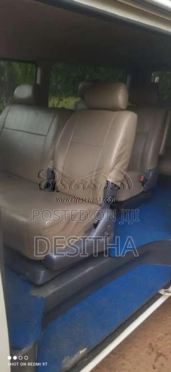 Toyota KDH 201 2009 Van (Used)