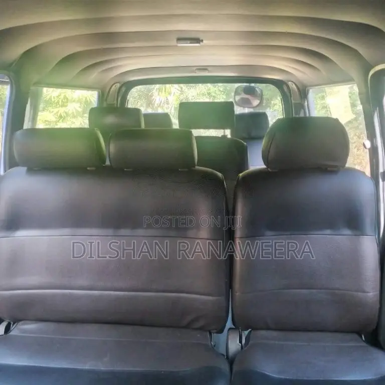 Nissan Caravan 2011 Van (Used)