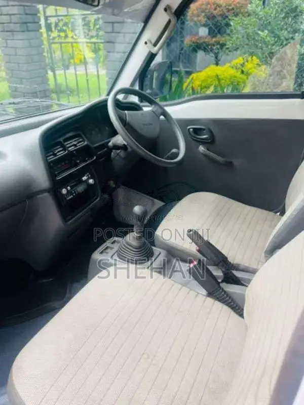 Suzuki Every 2004 Van (Used)