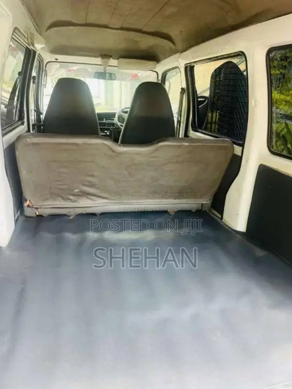 Suzuki Every 2004 Van (Used)