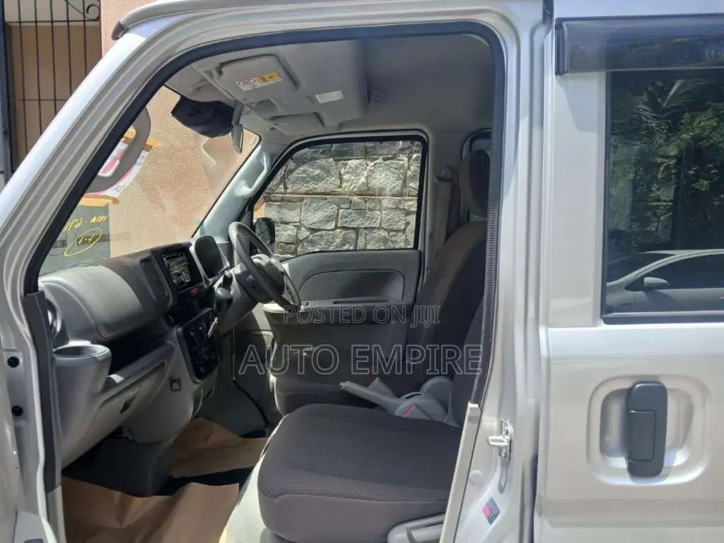 Suzuki Every PC LIMITED 2024 Van Unregistered (Recondition)