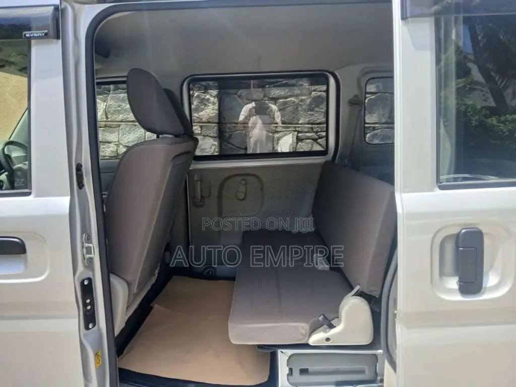 Suzuki Every PC LIMITED 2024 Van Unregistered (Recondition)