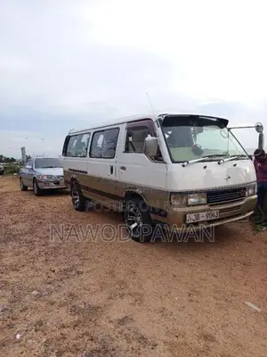 Nissan Caravan E24 1999 Van (Used)