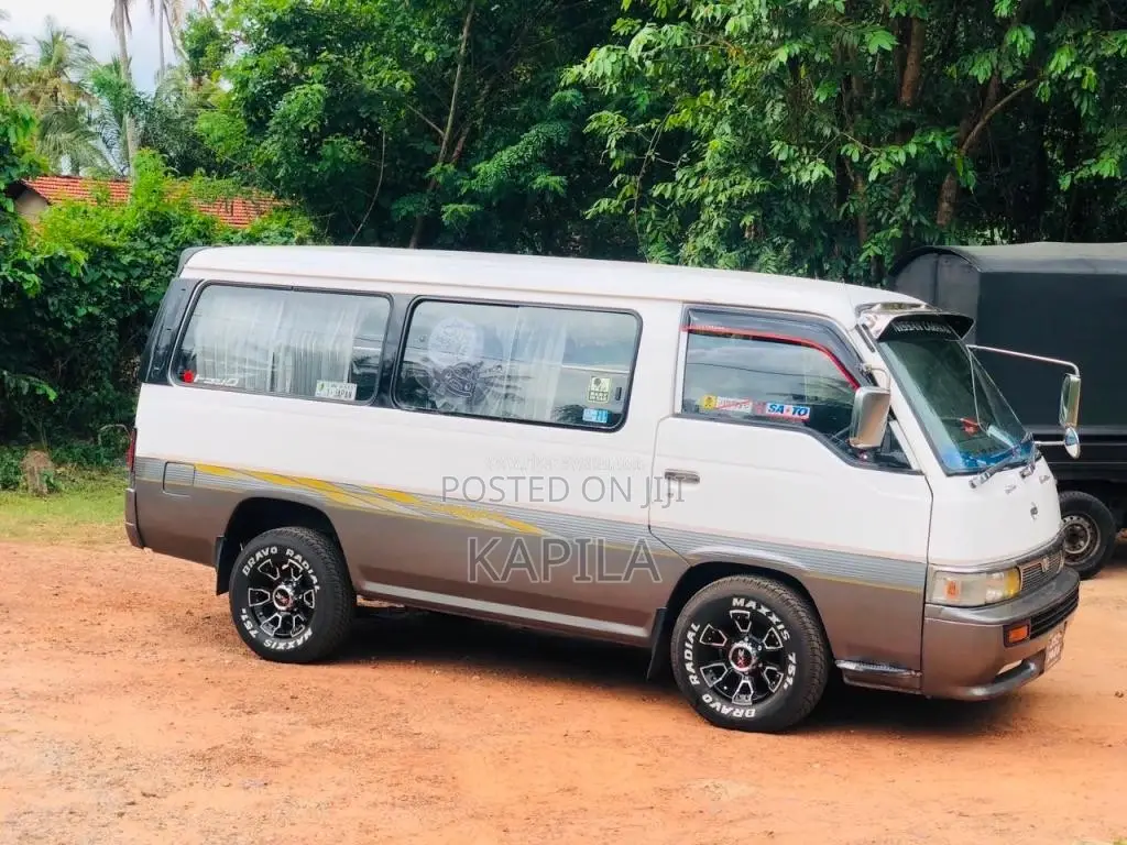 Nissan Caravan 1994 Van (Used)