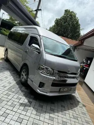 Toyota Kdh High Roof 2010 Van (Used)