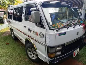 Toyota Shell 1987 Van (Used)