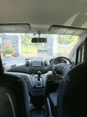 Nissan NV200 2015 Van (Used)