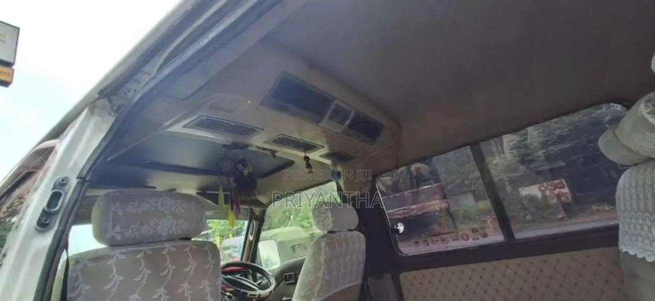 Nissan Caravan VRGE24 1993 Van (Used)