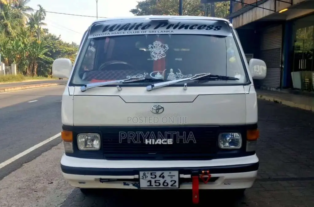 Toyota LH61 1989 Van (Used)