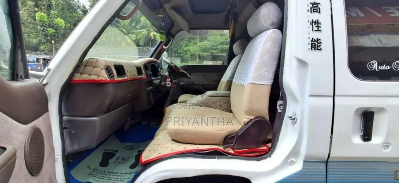Nissan Caravan VRGE24 1993 Van (Used)