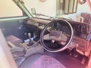 Nissan Vanette 1994 Van (Used)