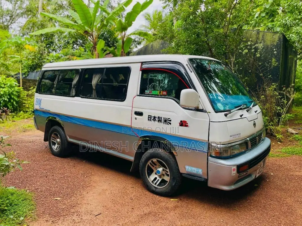 Nissan Caravan Long 1994 Van (Used)