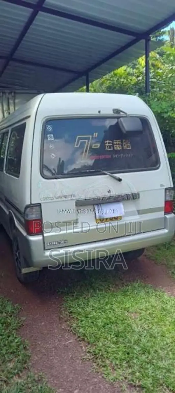 Nissan Vanette 1999 Van (Used)