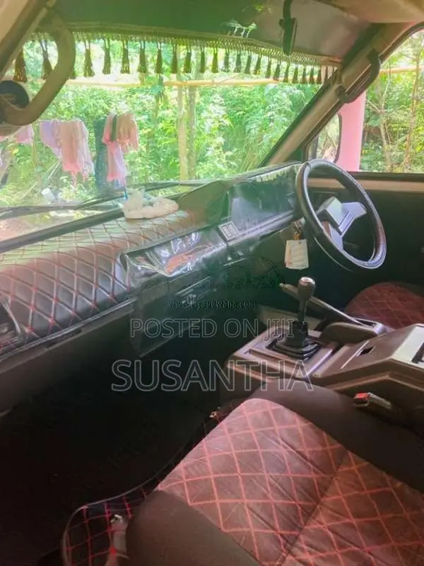 Nissan Vanette 1994 Van (Used)