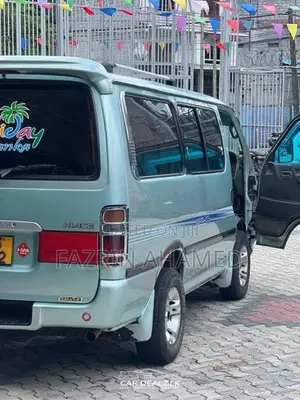 Toyota Dolphin Super GL 1994 Van (Used)