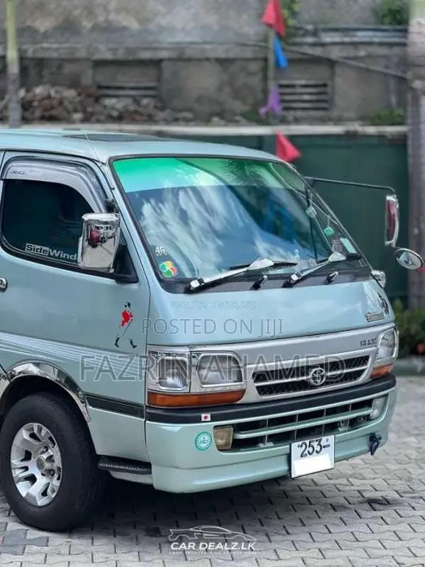 Toyota Dolphin Super GL 1994 Van (Used)