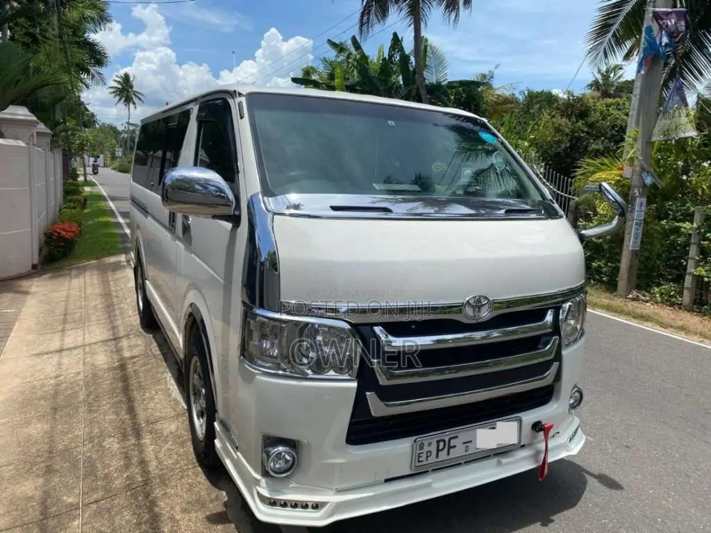 Toyota KDH Super GL 200 2007 Van (Used)