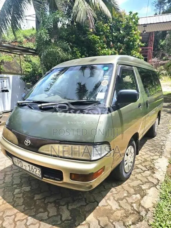 Toyota TownAce 2008 Van (Used)