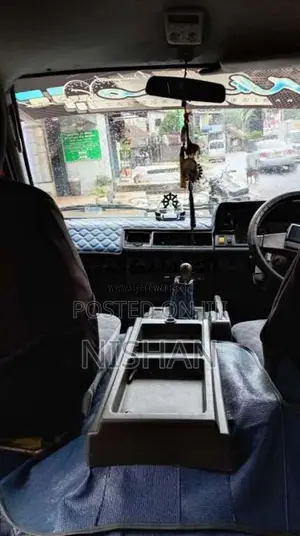 Nissan Vanette 1989 Van (Used)
