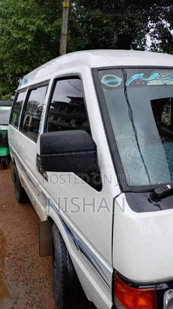 Nissan Vanette 1989 Van (Used)