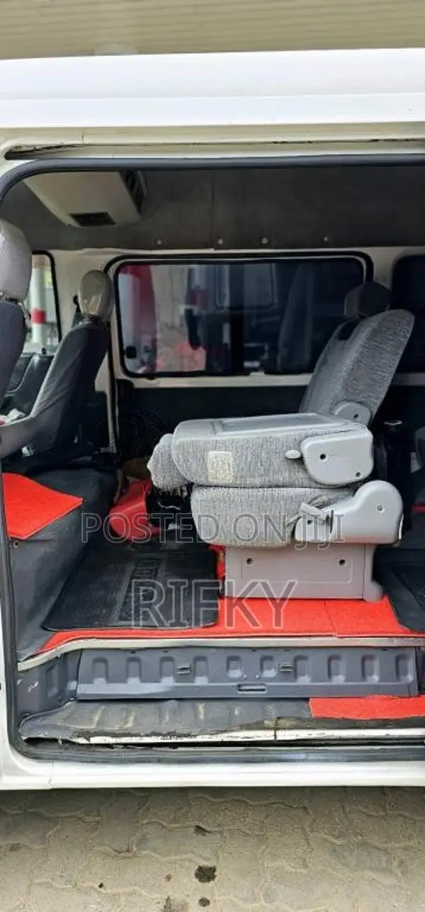 Mazda Bongo 2008 Van (Used)