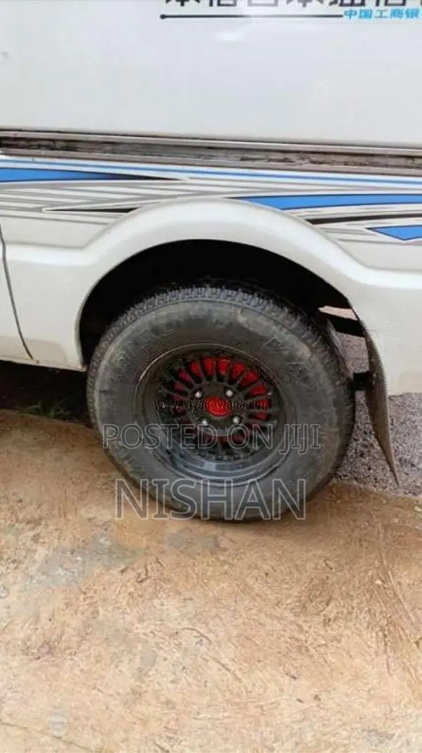 Nissan Vanette 1989 Van (Used)