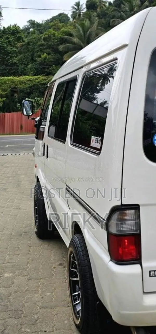 Mazda Bongo 2008 Van (Used)