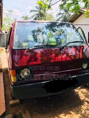 Mitsubishi L300 1980 Van (Used)