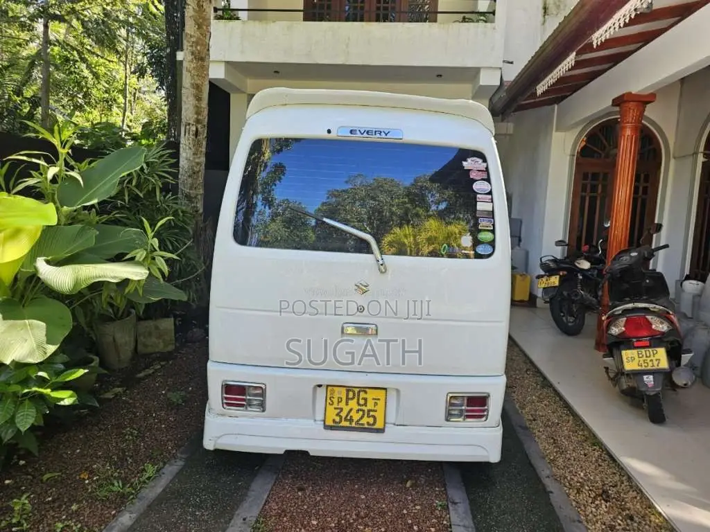 Suzuki Every 2014 Van (Used)
