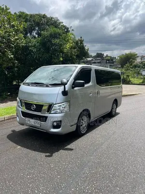 Nissan NV350 Premium GX 2014 Van (Used)